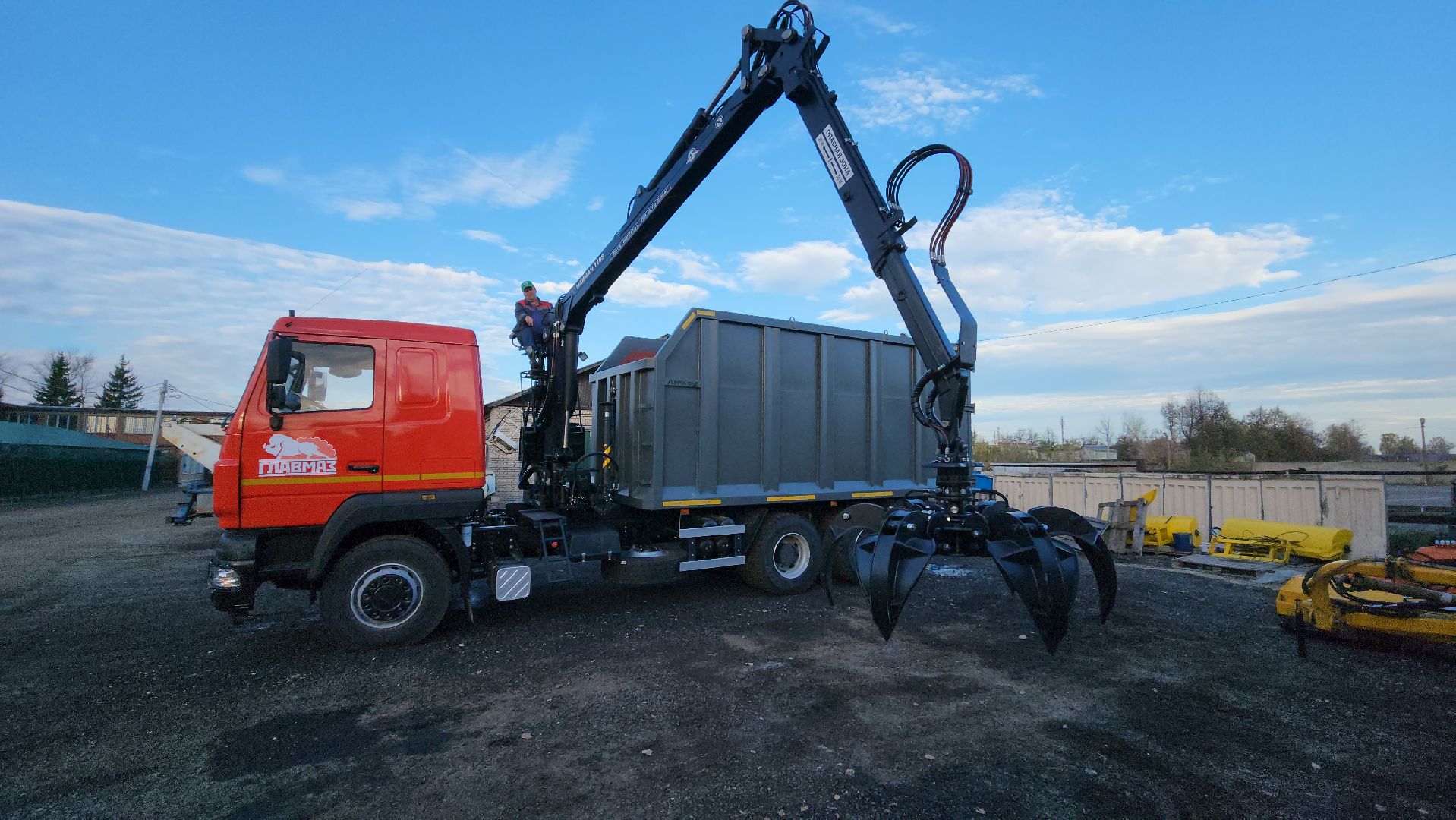 кашира, коммунальная техника, ломовоз,