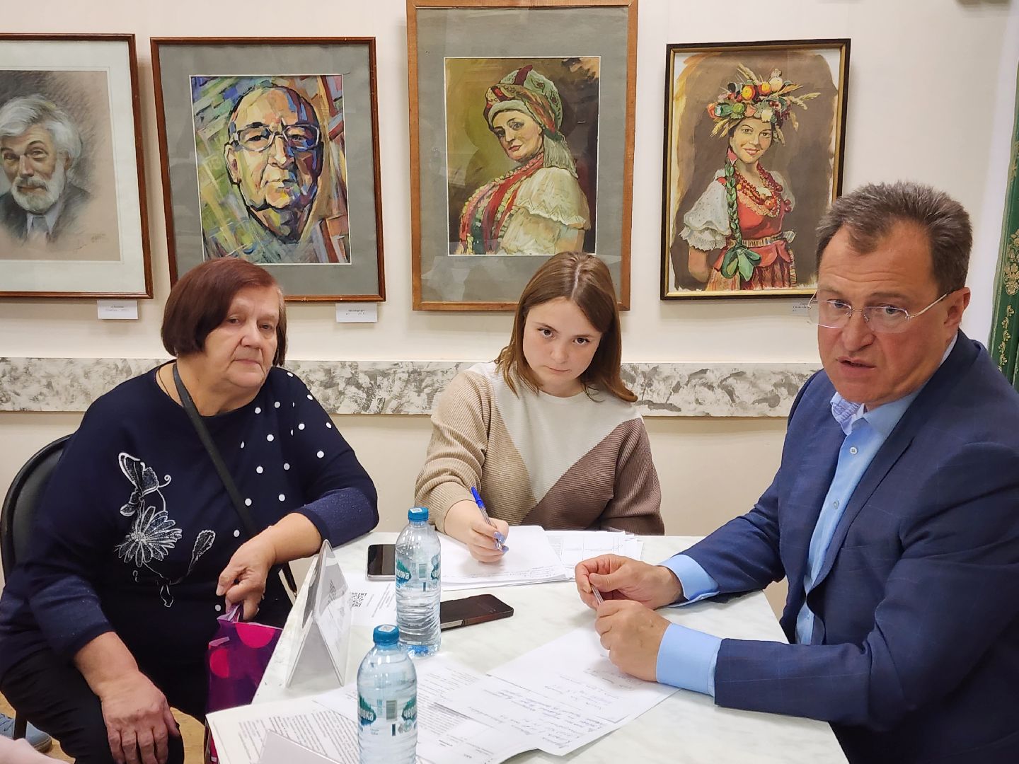 выездная администрация, жители, общество, крыша, протечка крыши, управляющая компания, власть, капитальный ремонт,