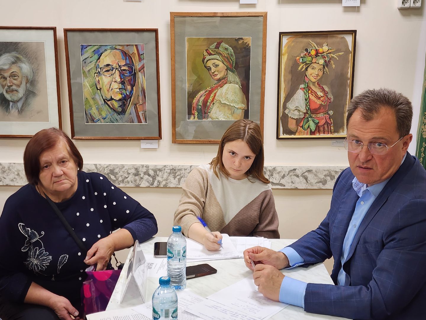 выездная администрация, жители, общество, крыша, протечка крыши, управляющая компания, власть, капитальный ремонт,