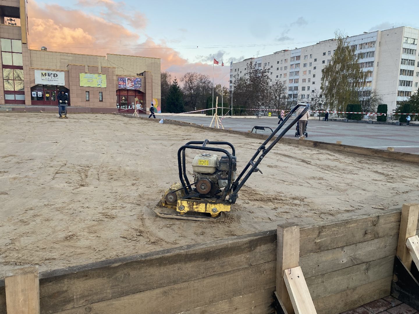 Каток, Песок, Фундамент,