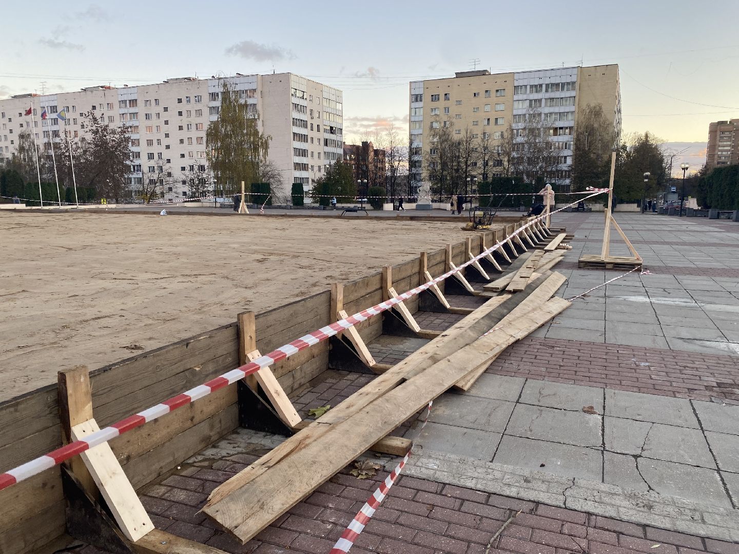 Каток, Песок, Фундамент,