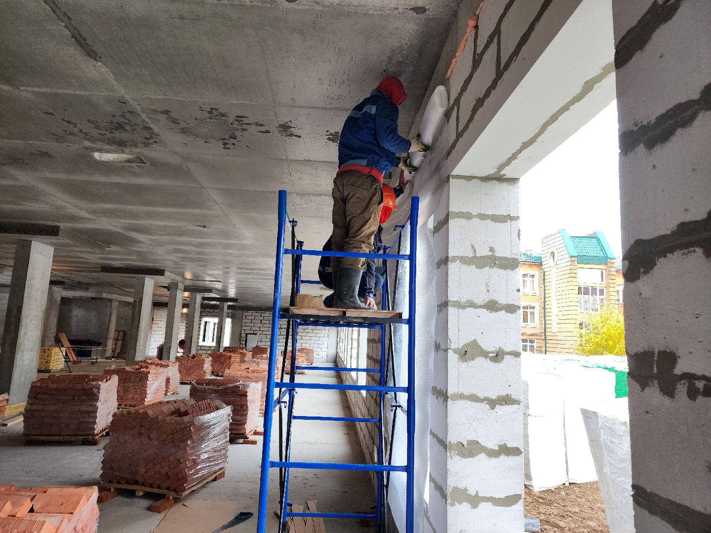 Чехов, школа 3, пристройка, строительство, возведение, обустройство кровли, парапет, наружные сети,