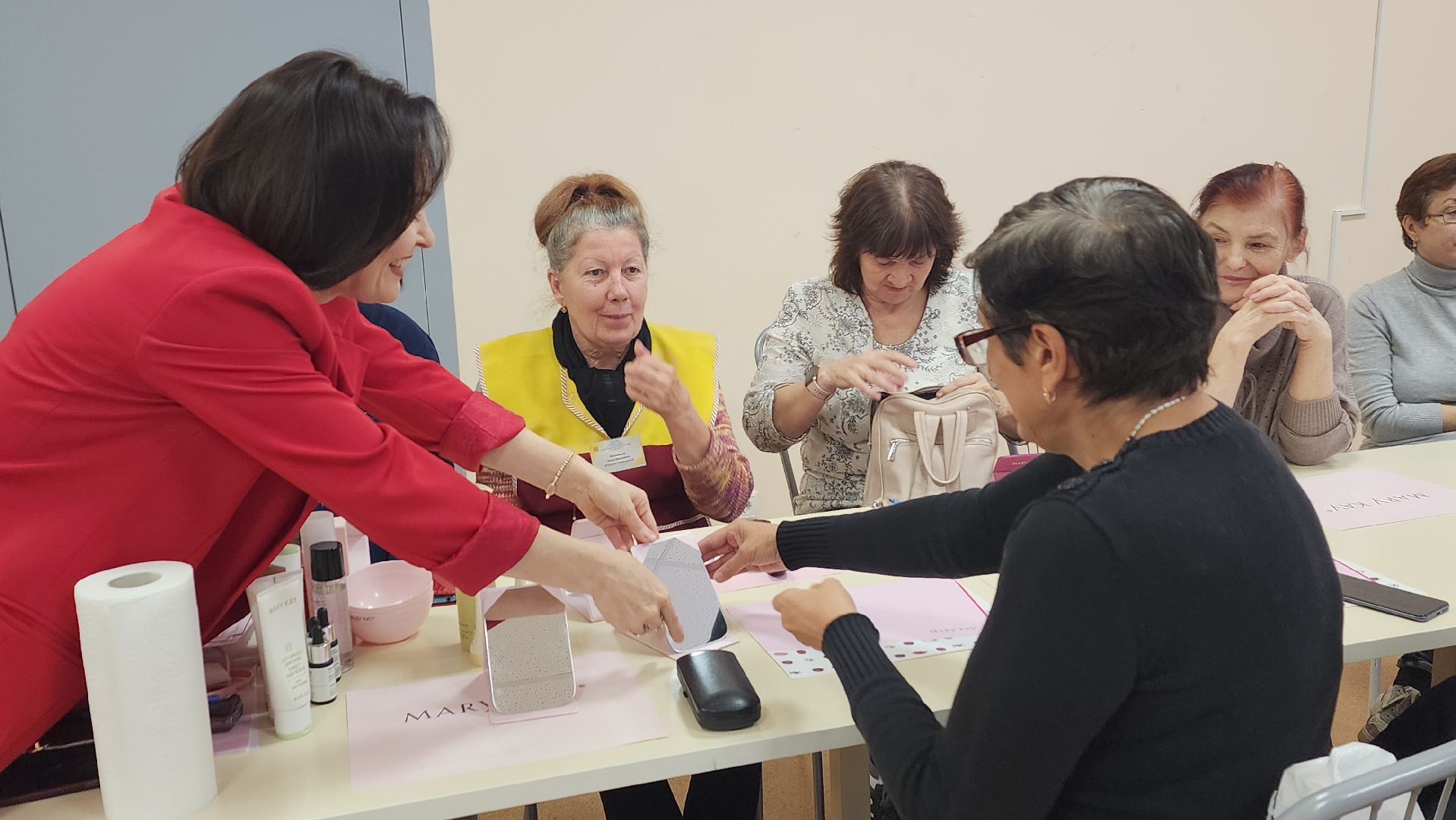 ивантеевка, пушкинский, красота, уход за кожей, уход за лицом, уход за руками, мамино время, мамы подмосковья, центр социального обслуживания,