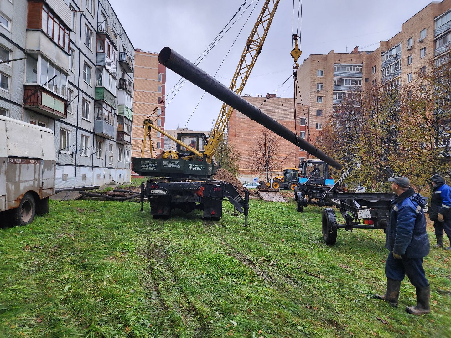 Чехов, ремонт теплотрассы, замена труб отопления, теплоснабжение, устранение протечки теплоносителя, улица Чехова, вишневый бульвар, глава округа Михаил Собакин,