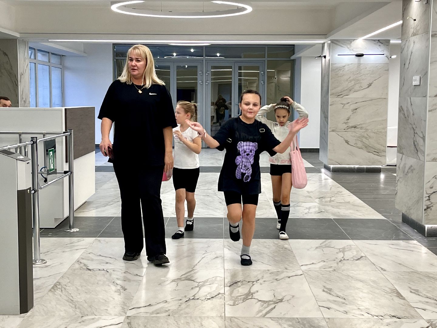 наро-фоминск, цдк звезда, реконструкция фойе, культура подмосковья,