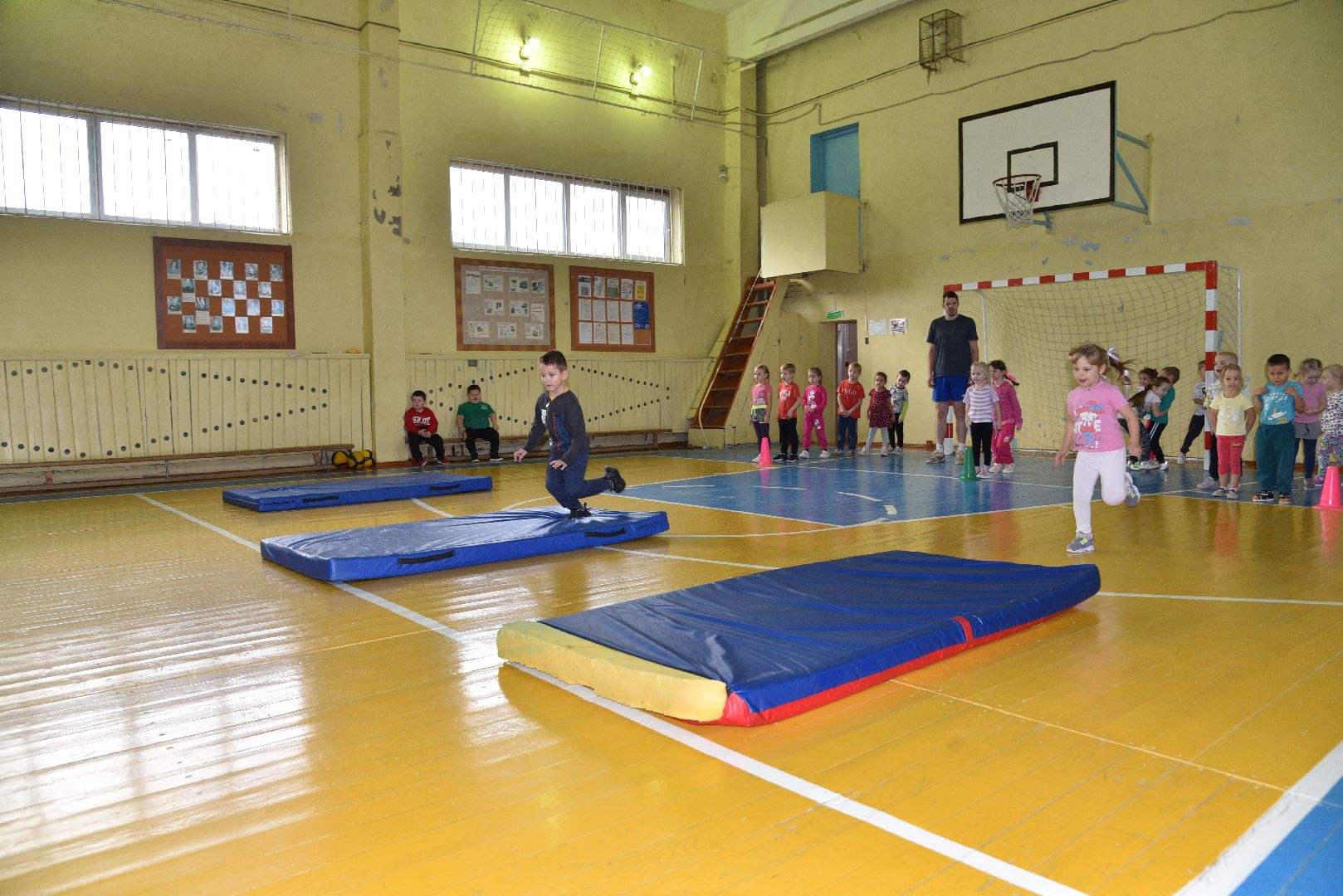 лотошино, кировский, дети, лотошинская школа 1, олимп, спорт, детский спорт,