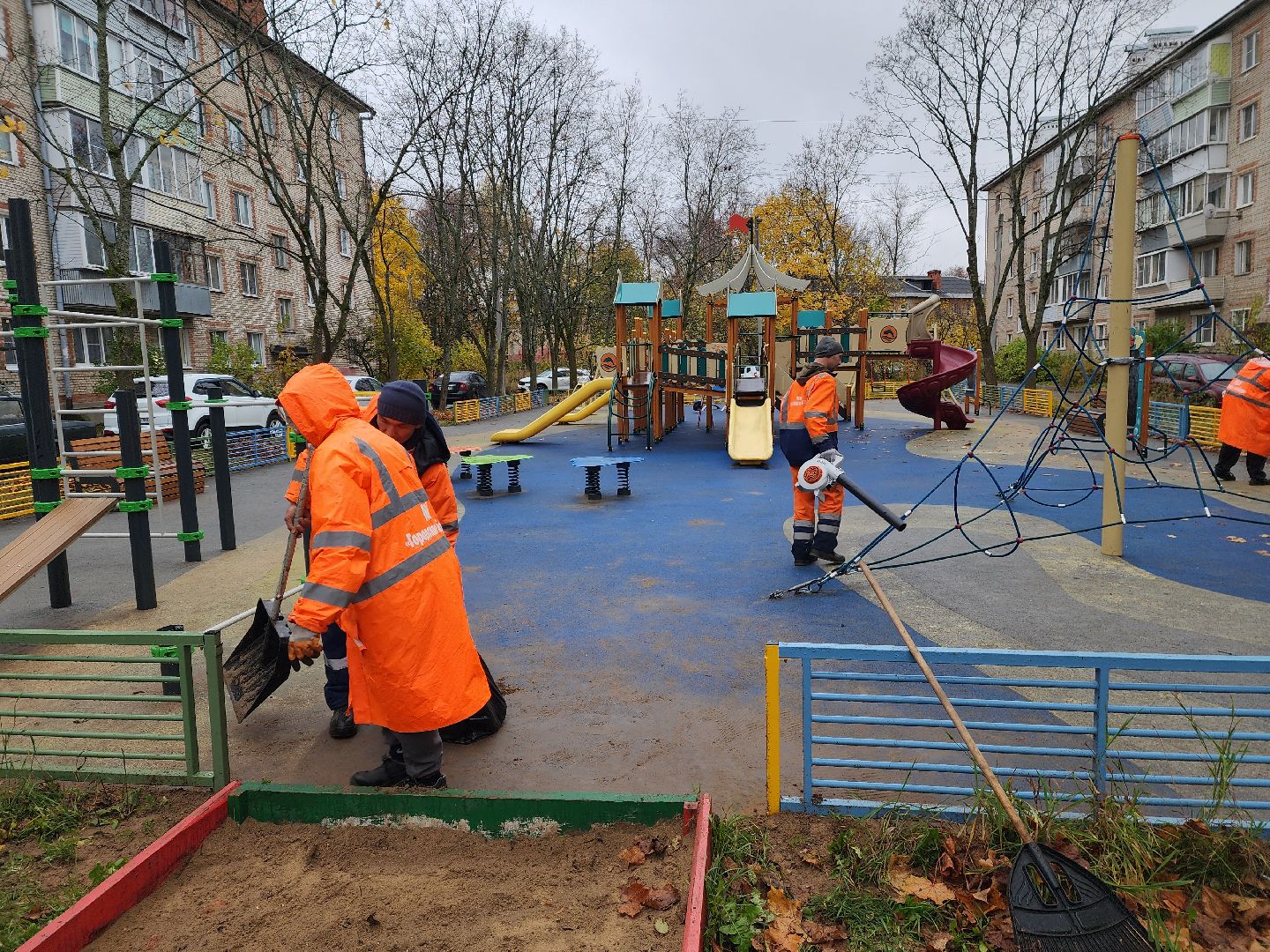 красноармейск, городской округ пушкинский, содержание дворовых территорий, уборка дворов,