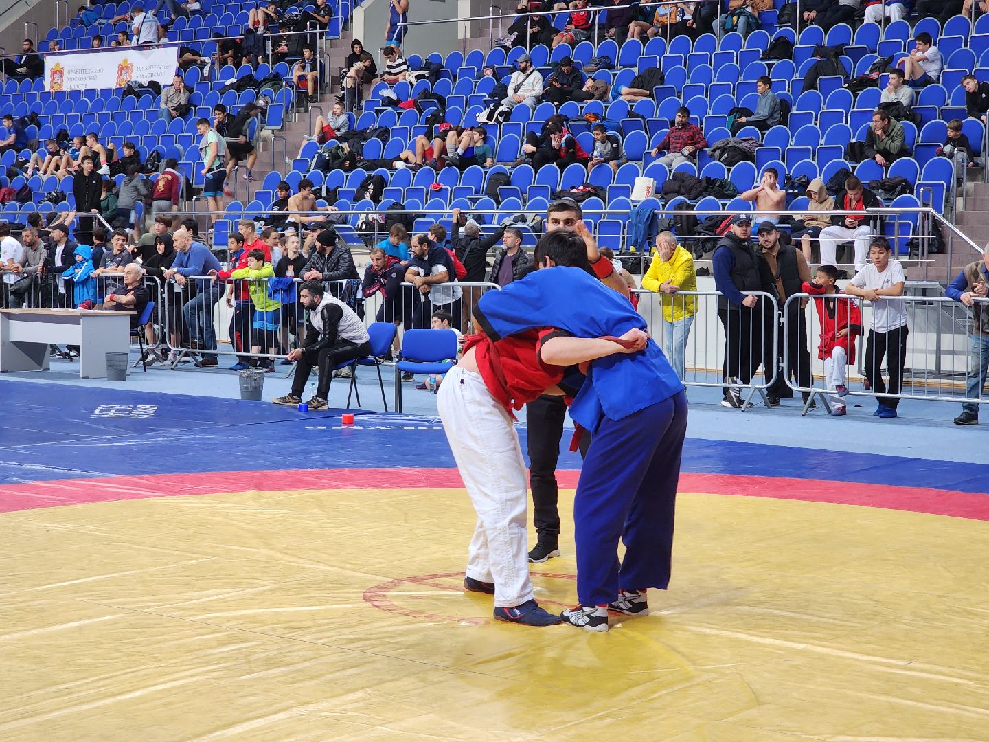раменское, спорт, чемпионат по борьбе в спорткомплексе борисоглебский,