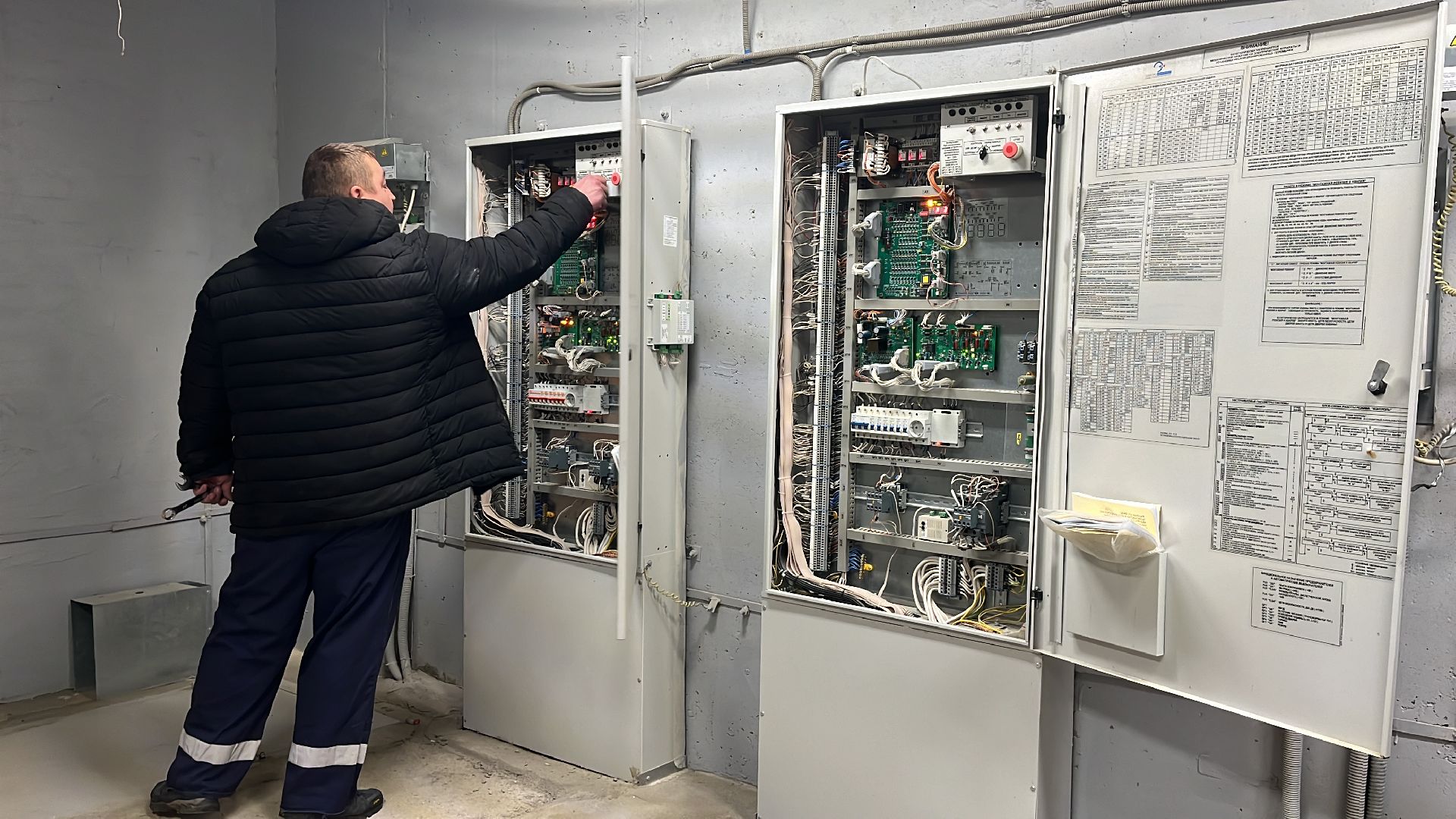 жкх, лифт, лифты, починки, починка, управляющая компания,