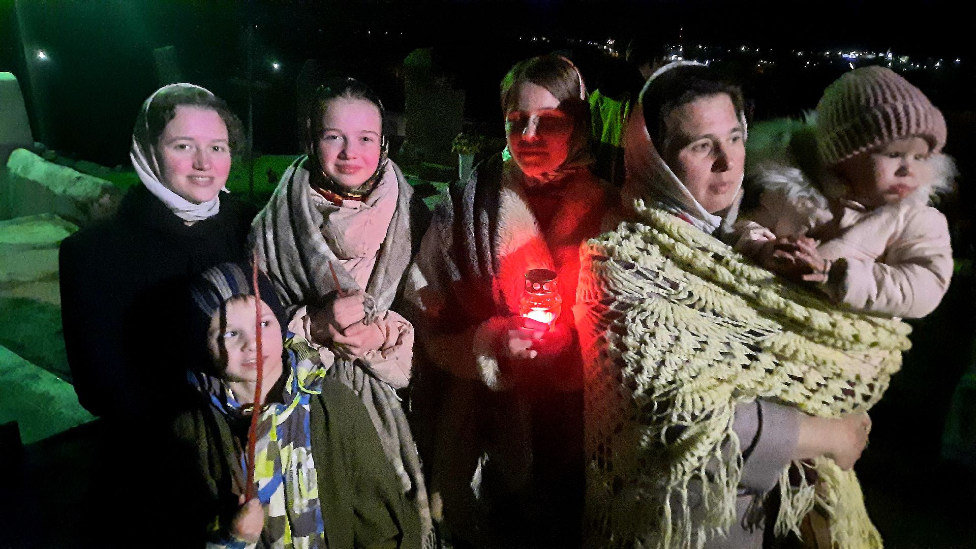 Пасха, Крестный ход, Светлое Христово Воскресенье, многодетная семья, Наро-Фоминск