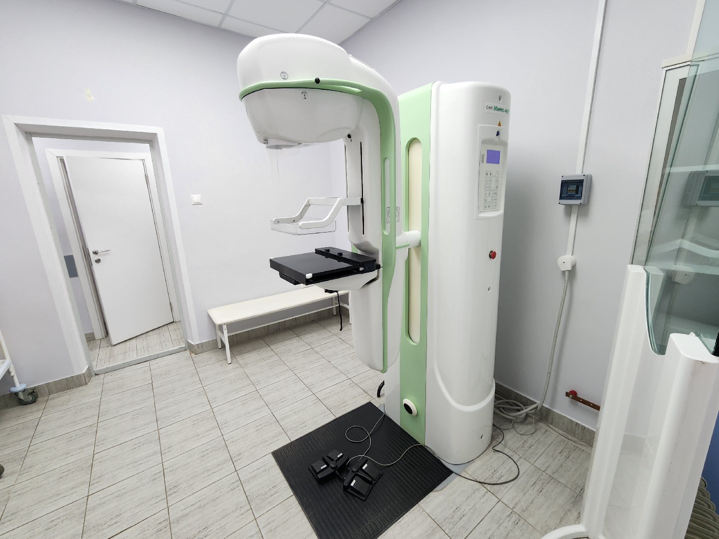 Чехов, Чеховская больница, поликлиника на улице Пионерской, маммография, молочные железы, диагностика, обследование, госпрограмма Московской области Здравоохранение,