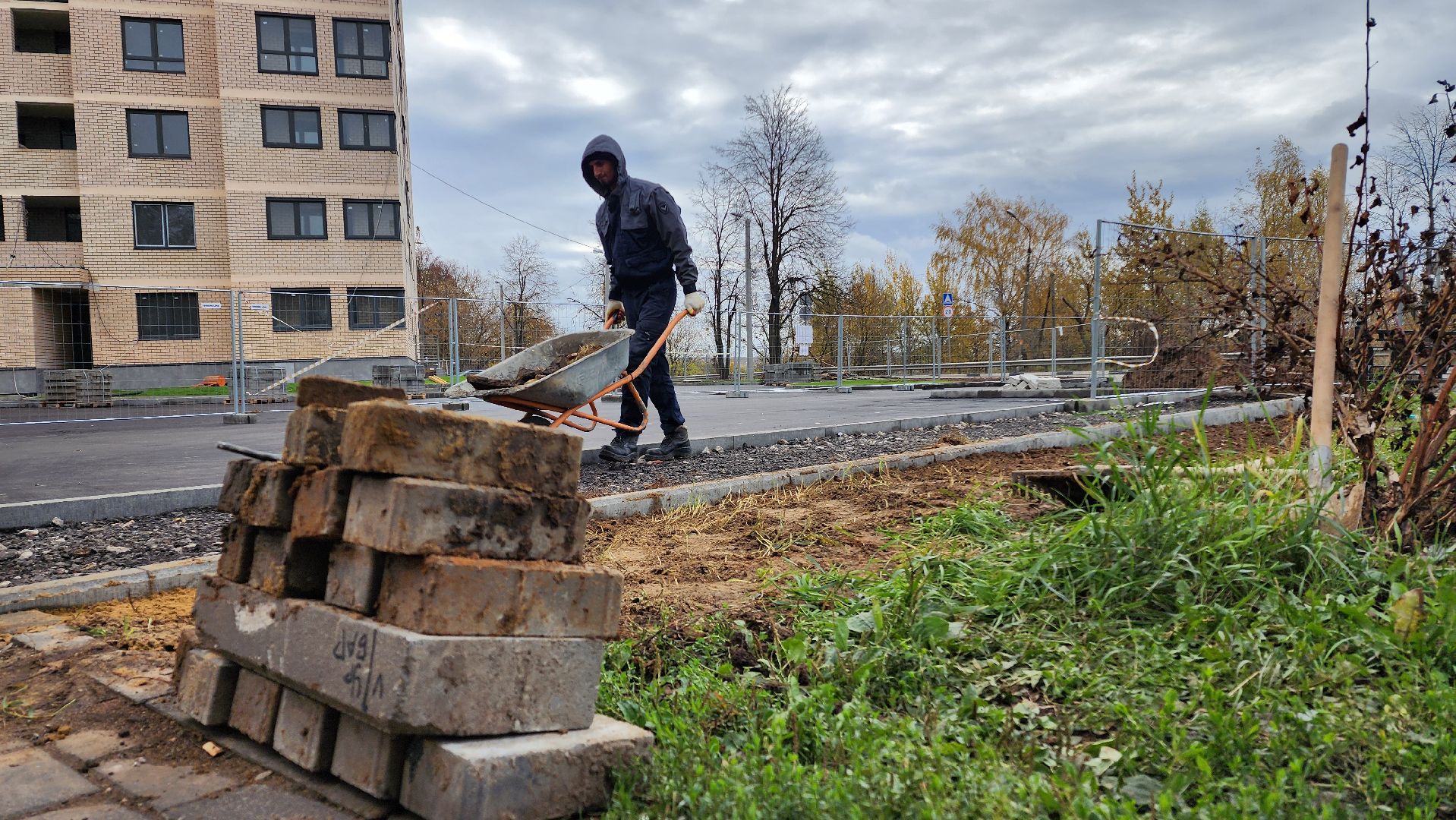 Домодедово, Новая парковка, Парковка, Подмосковье, Дорожные работы, асфальтирование дворов дорог,