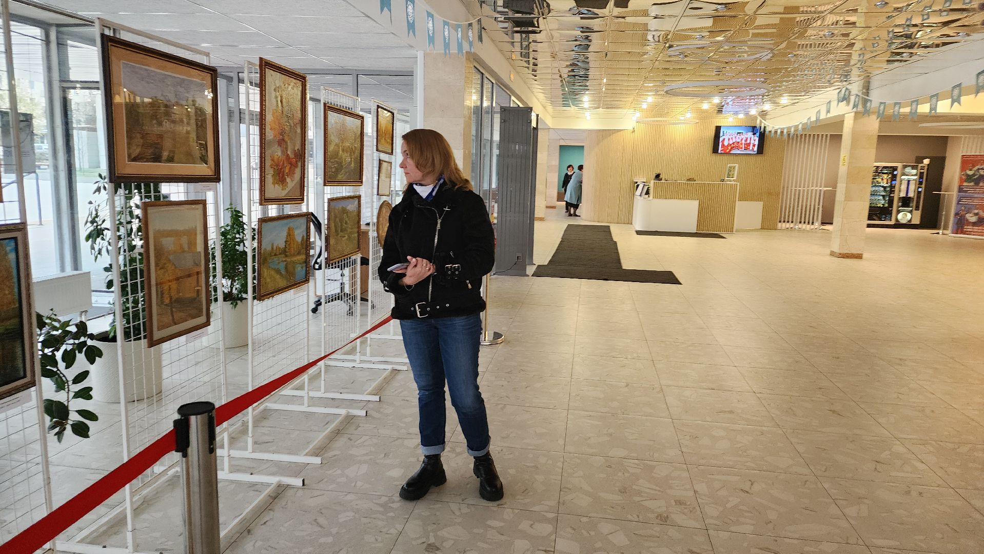 ивантеевка, художественная выставка, живопись, картины маслом, осень, город, художник,родина,