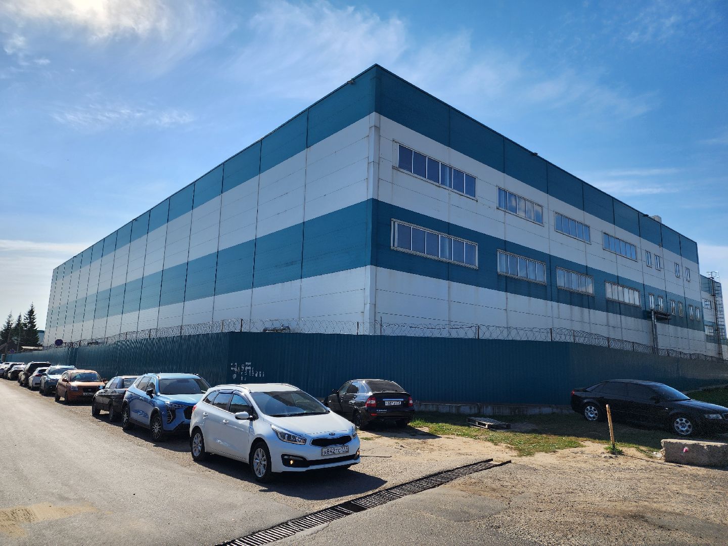 Чехов, фабрика Бюрократ, производство офисных кресел, компьютерные кресла, стулья, мебель, развитие производства,