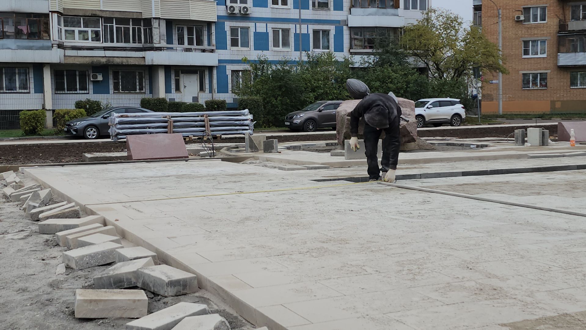 серпухов, площадь звездная, черный тюльпан, благоустройство, пешеходная дорожка,