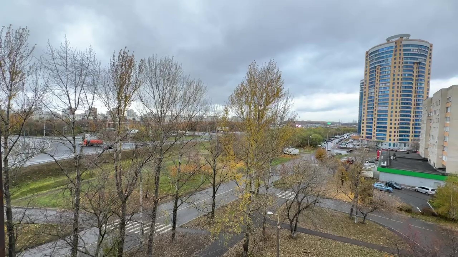 Реутов, МКАД, реконструкция, въезд в город, круговое движение, улица Победы, улица Некрасова, одностороннее движение, город меняется,