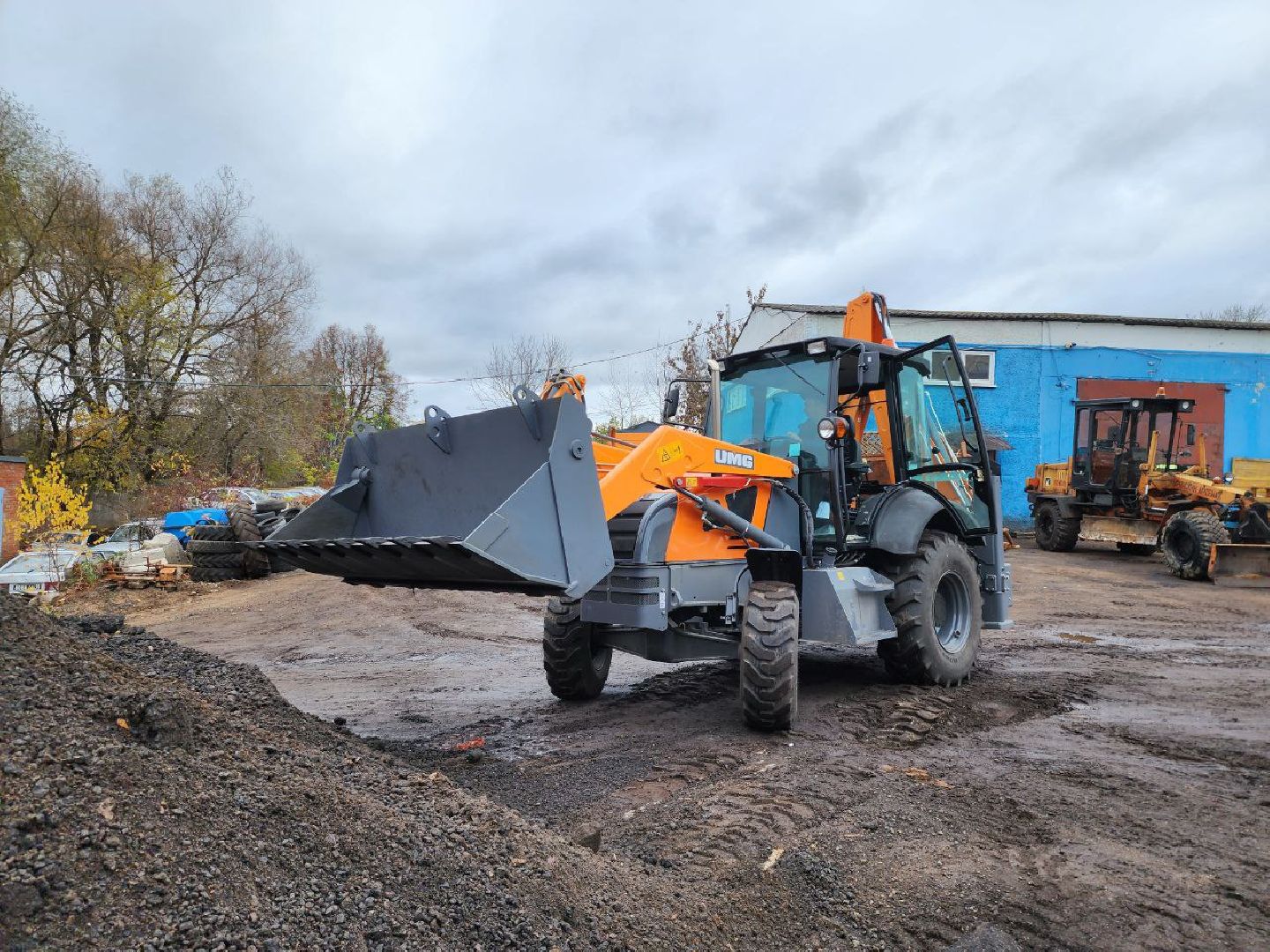 можайск, можайский городской округ, подмосковье, уборка снега, новая техника, губернатор мо, обновления парка техники, трактор, зима, содержание дорог,