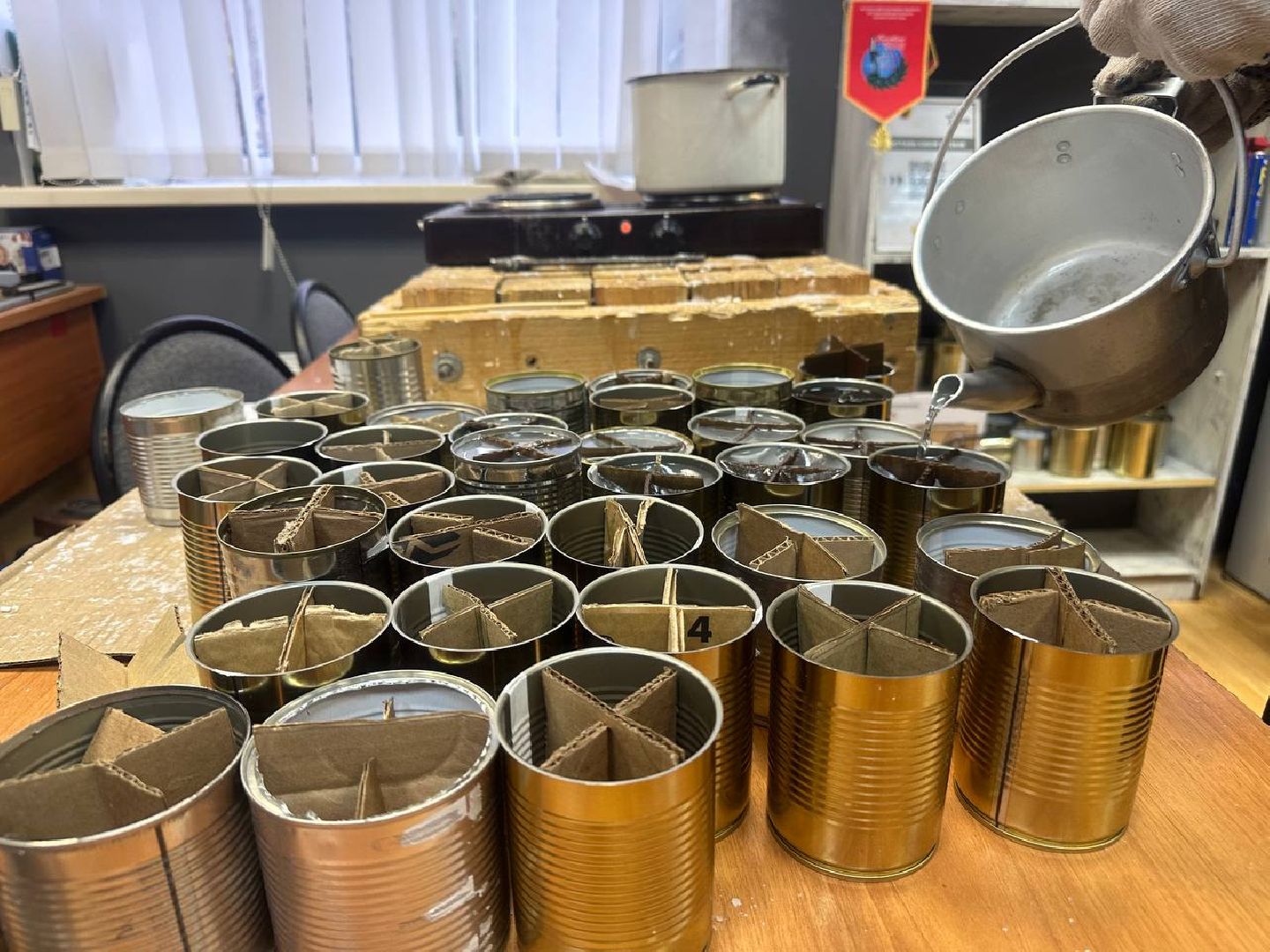 окопные свечи, поддержка бойцов сво, волонтеры,