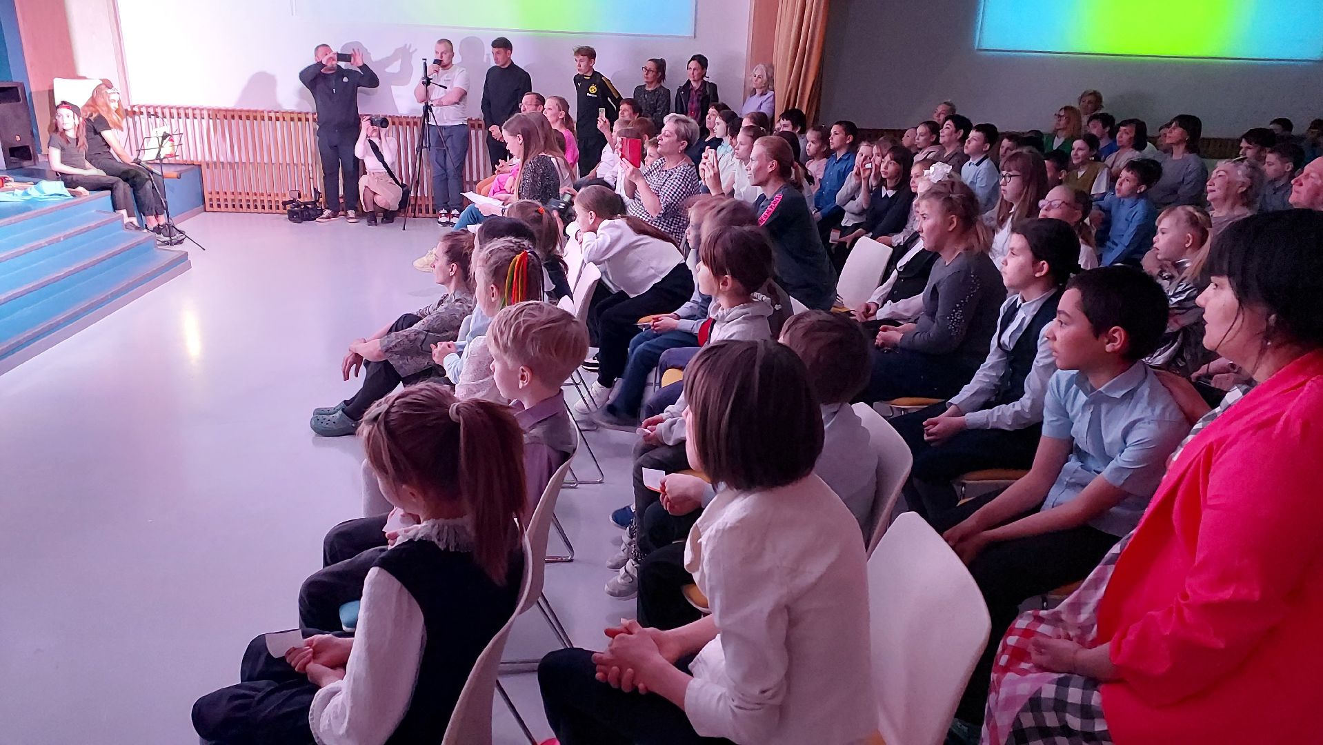 дети, школа абсолют, серпухов, дети с овз, театр, спектакль,