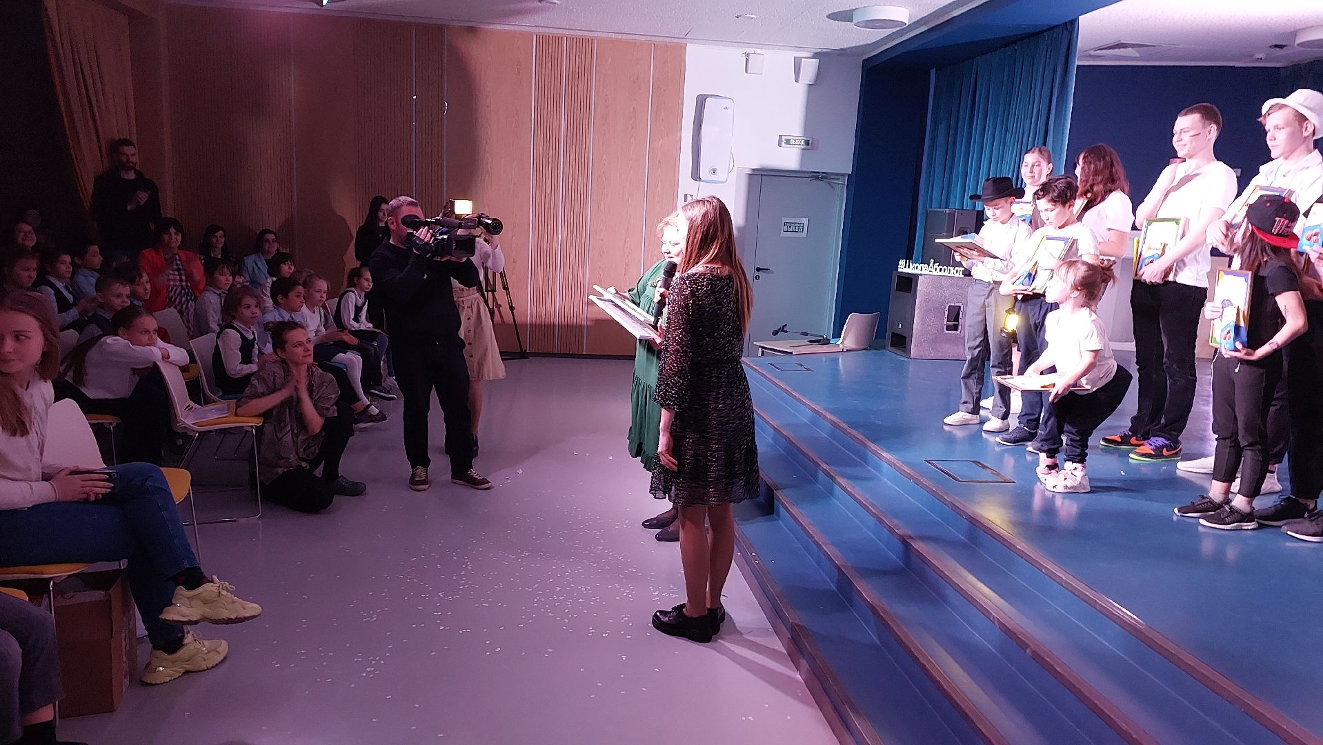 дети, школа абсолют, серпухов, дети с овз, театр, спектакль,