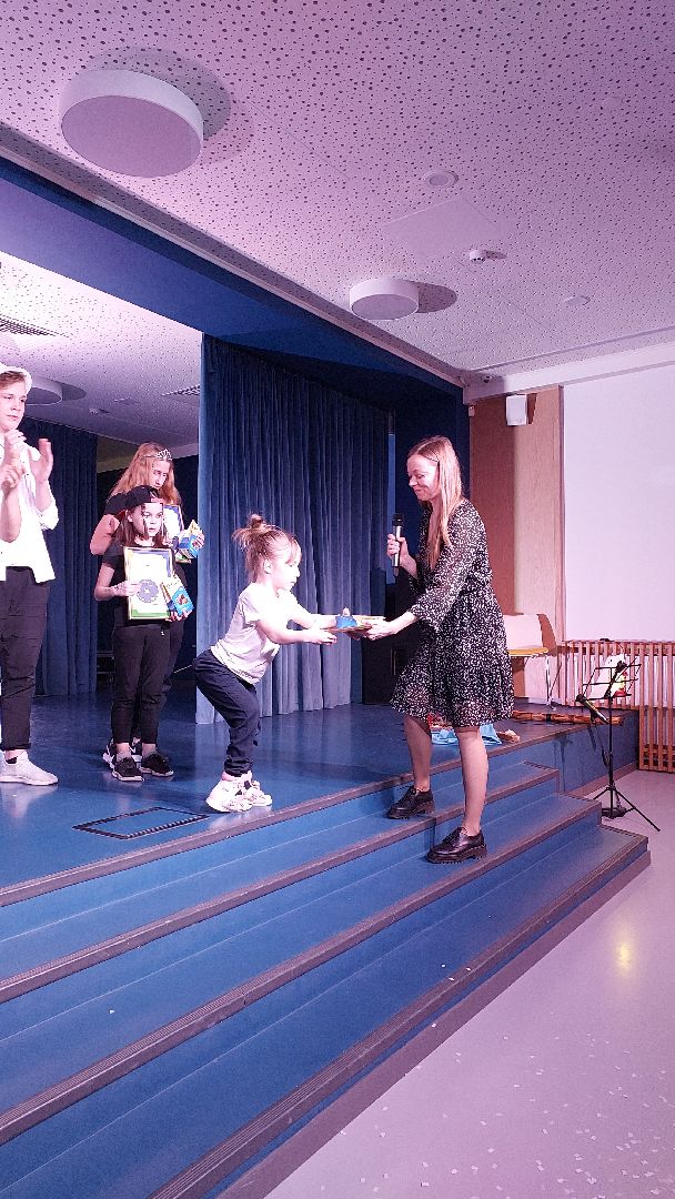 дети, школа абсолют, серпухов, дети с овз, театр, спектакль,