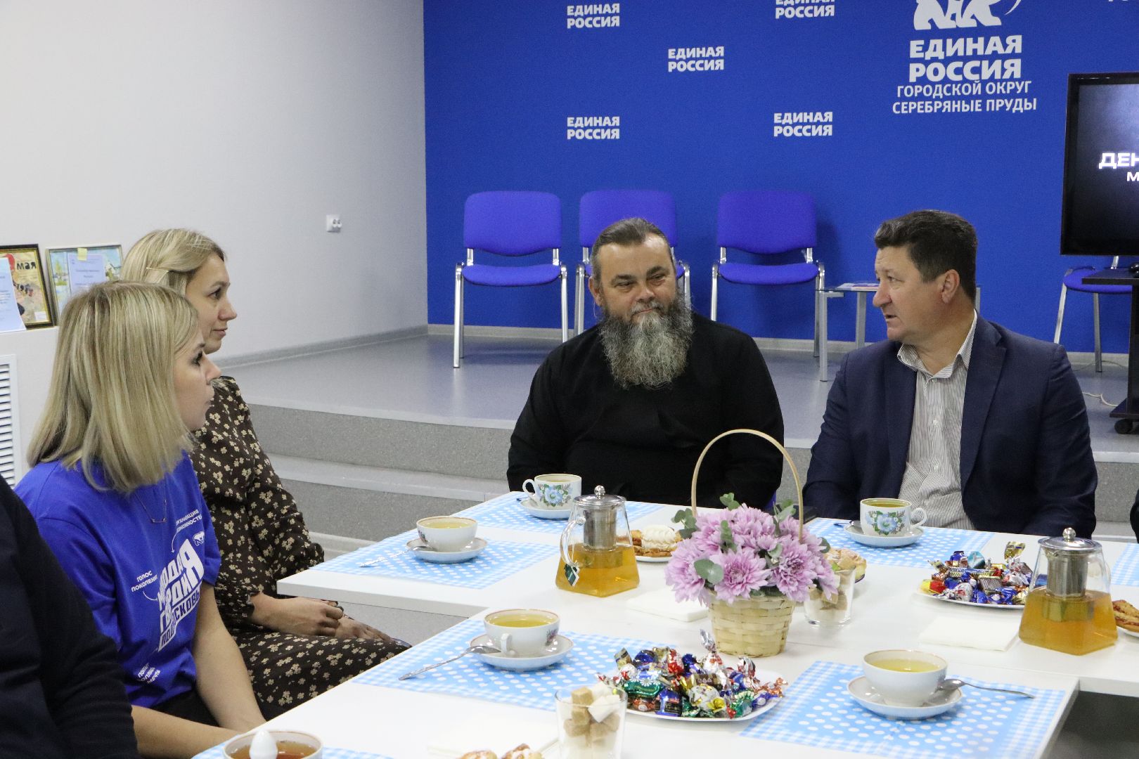 Серебряные Пруды, волонтеры, добровольцы,