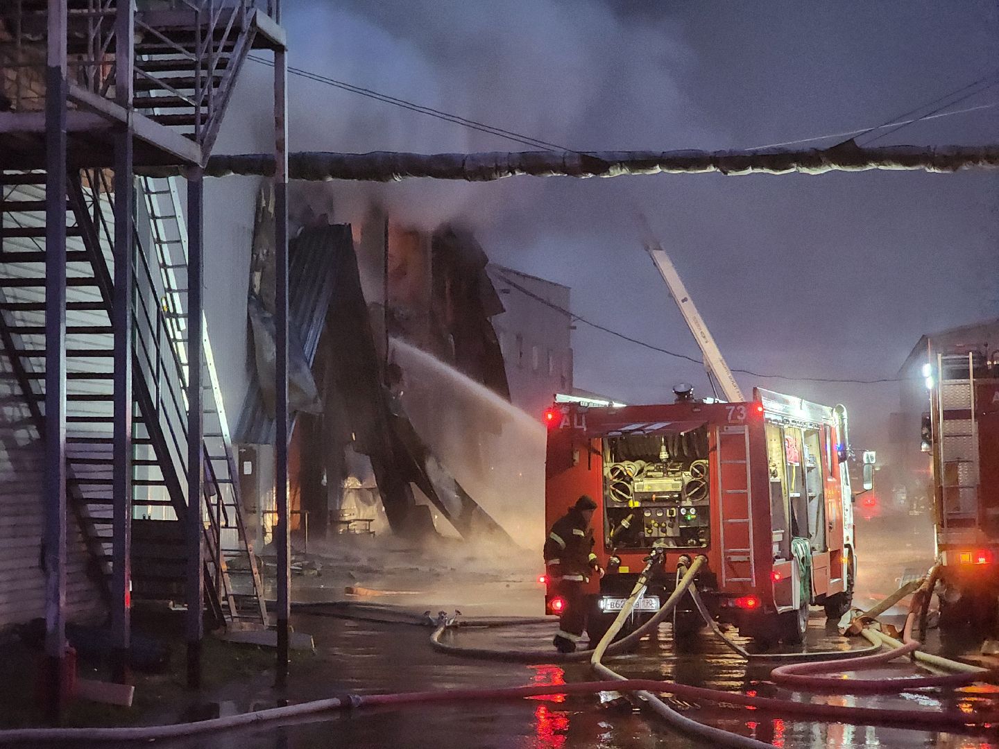 долгопрудный, пожар, склад, удобрения, мчс,