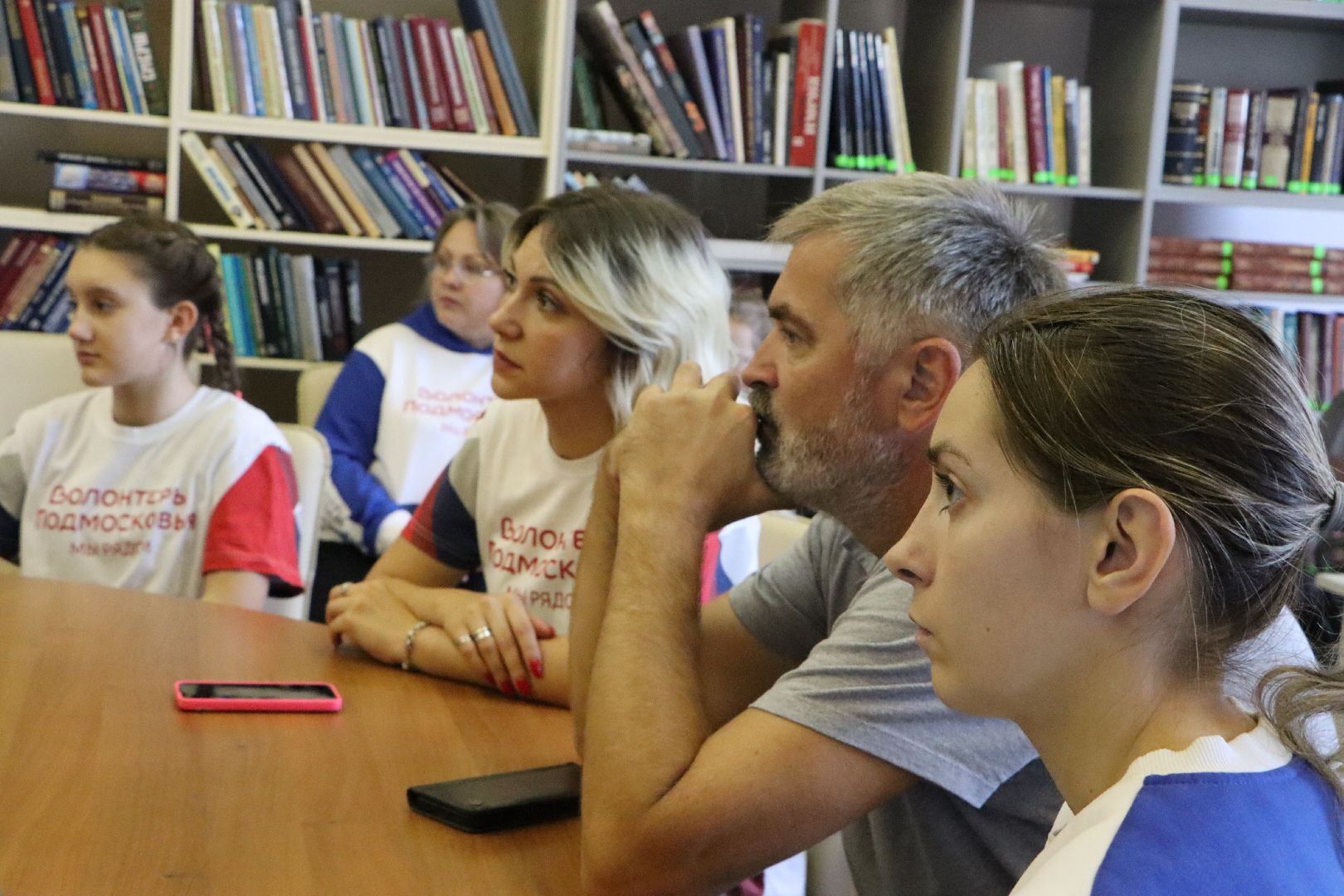 Серебряные Пруды, день добровольца московской области, волонтеры,