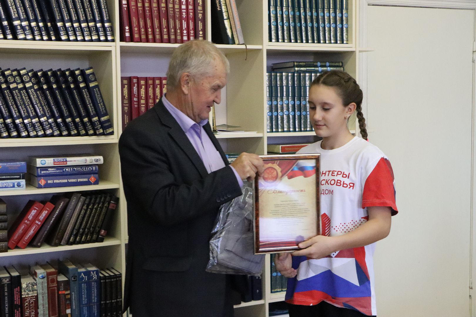 Серебряные Пруды, день добровольца московской области, волонтеры,