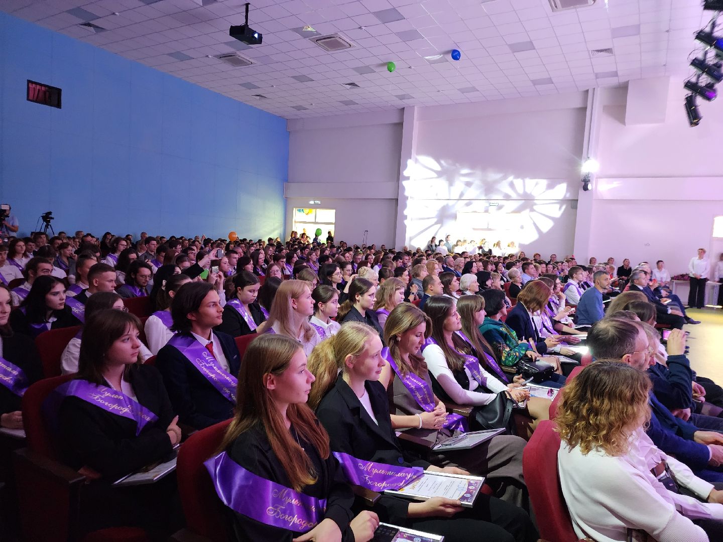 ногинск, жители, общество, дети, школьники, олимпиада, олимпиада школьников, премия главы, награждение,