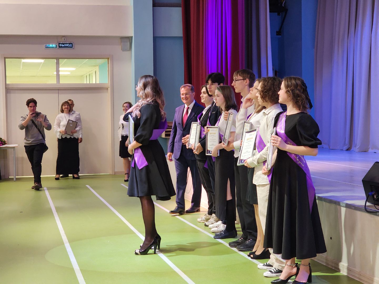 ногинск, жители, общество, дети, школьники, олимпиада, олимпиада школьников, премия главы, награждение,