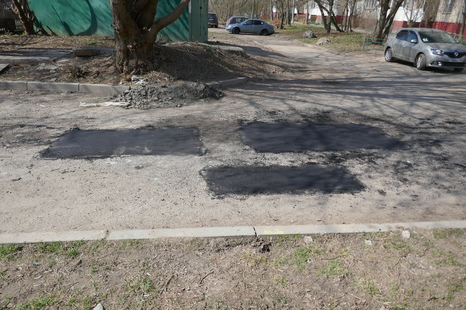 Подольск, двор, ямочный ремонт