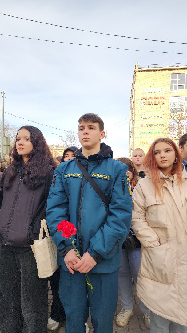 электросталь, день памяти, день памяти жертв политических репрессий, жители города, жители электростали, памятник жертвам репрессий,