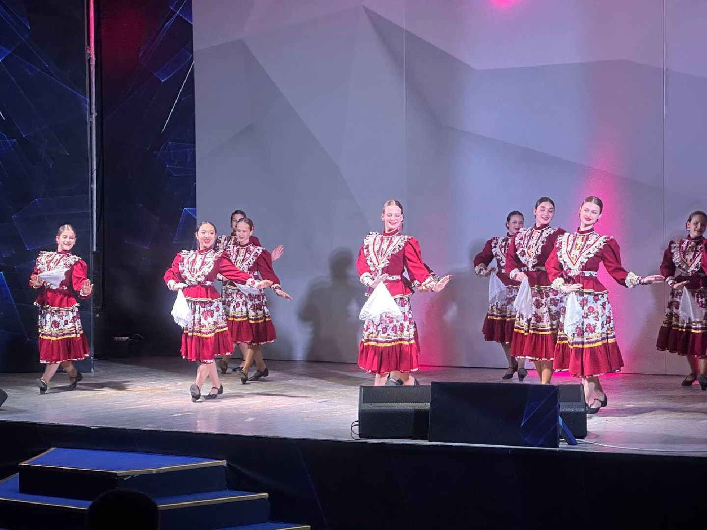 волонеры, волонтеры подмосковья,