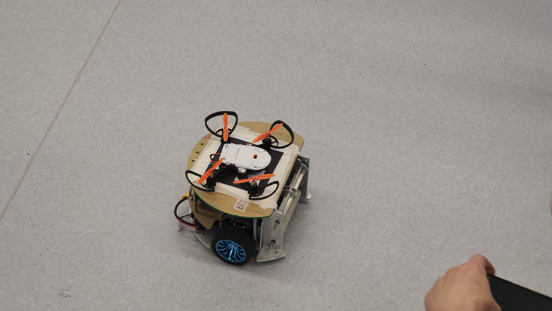 долгопрудный, физтех-лицей, технопарк физтех-лицея, детские лаборатории, марсоход, квадрокоптер, дроны,