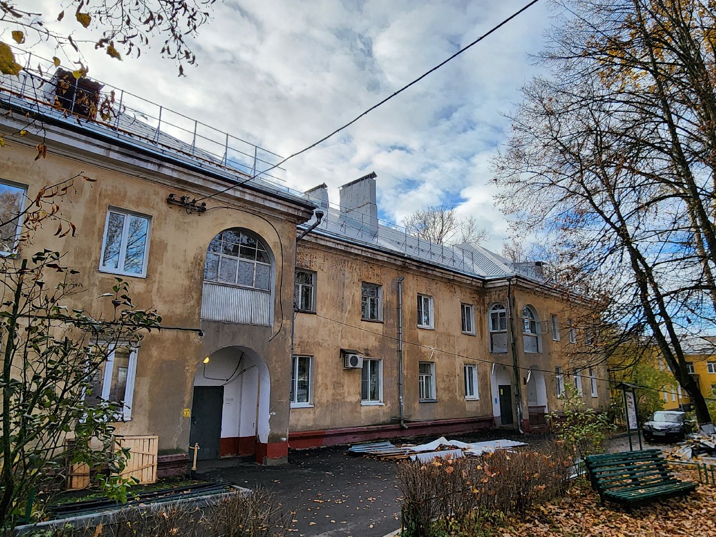 Чехов, улица Ильича, многоквартирный дом, капремонт кровли, капитальный ремонт крыши, гидроизоляция, теплоизоляция, реконструкция,