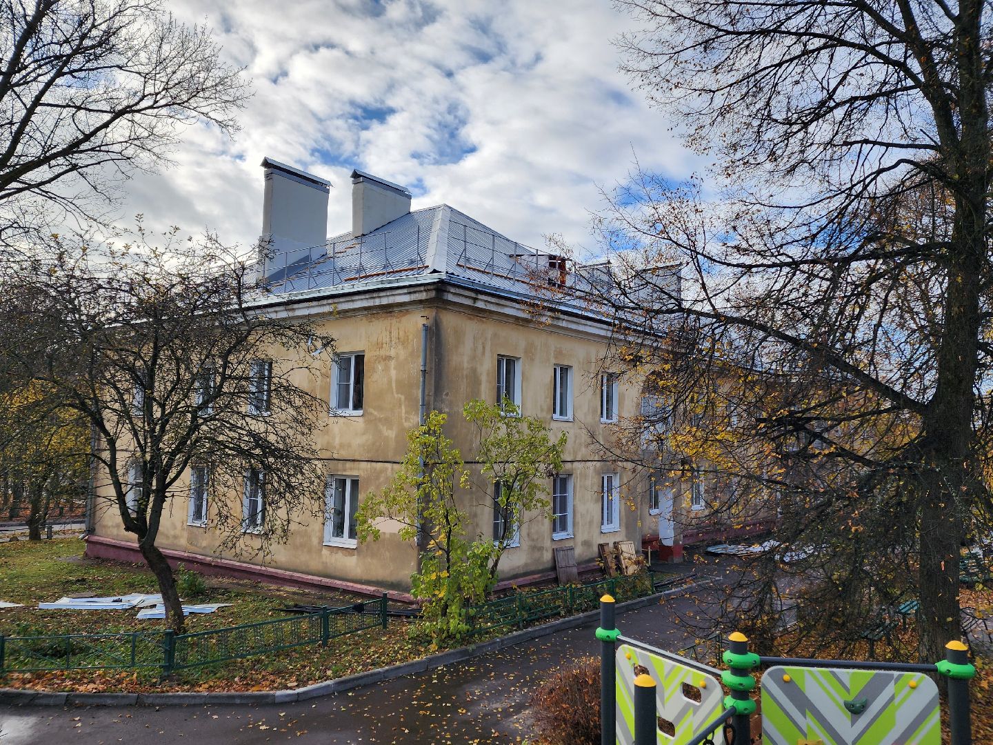 Чехов, улица Ильича, многоквартирный дом, капремонт кровли, капитальный ремонт крыши, гидроизоляция, теплоизоляция, реконструкция,