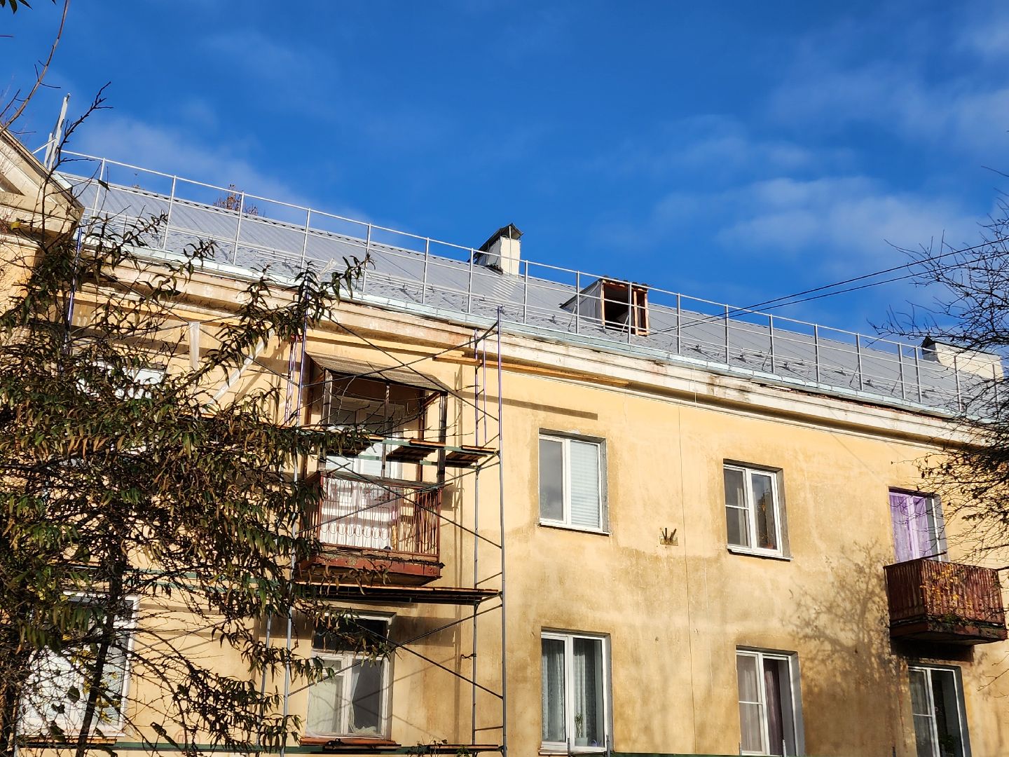 Чехов, улица Ильича, многоквартирный дом, капремонт кровли, капитальный ремонт крыши, гидроизоляция, теплоизоляция, реконструкция,