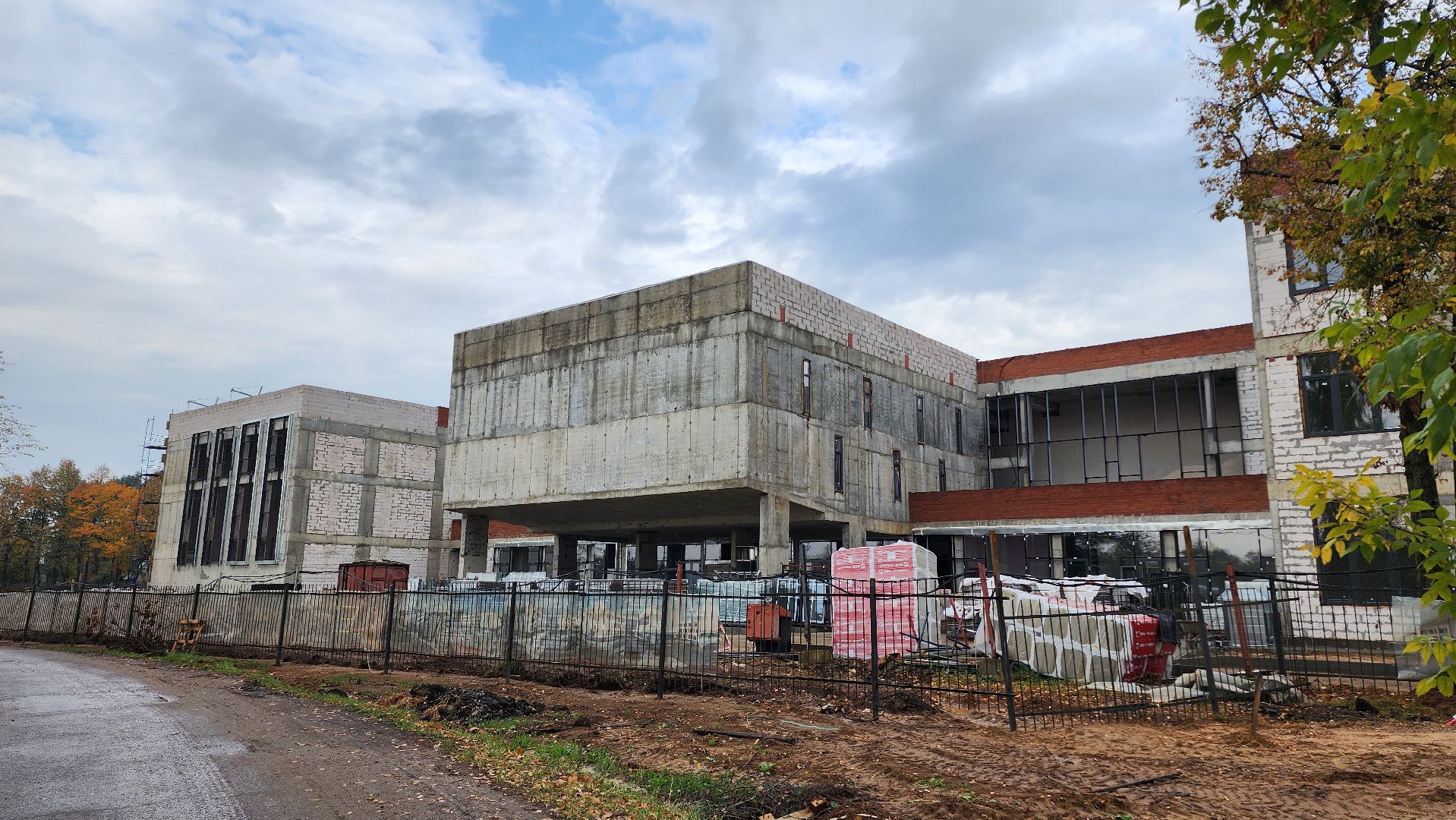 домодедедово, Строительство, школа, Барыбинская школа, Подмсковье, Образование, вертикалки,