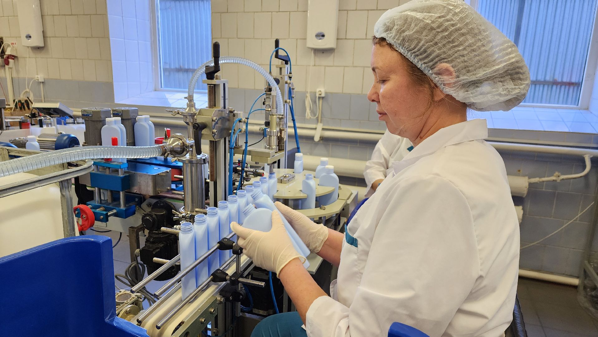 Солнечногорск, экономика, косметическое производство, поселок Жуково,