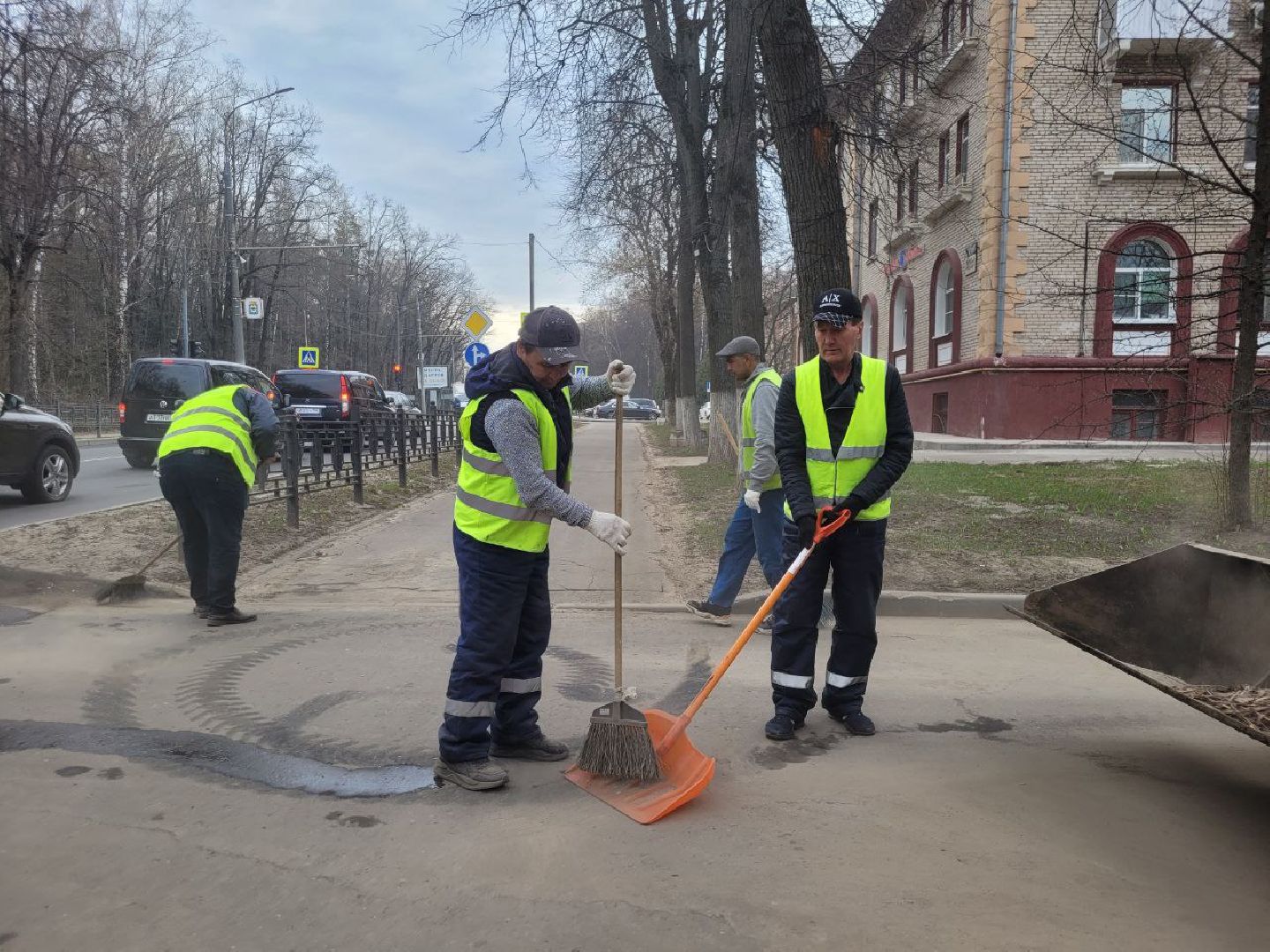 благоустройство, мойка, лавочки, скамейки, уборки