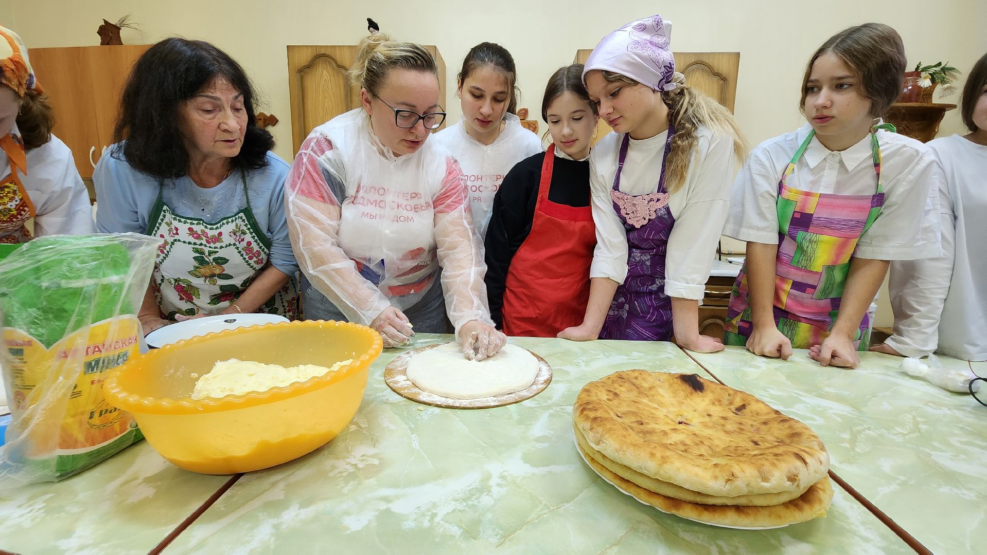 протвино, осетинские пироги, день народного единства, гимназия протвино, кулинарный мастер-класс,