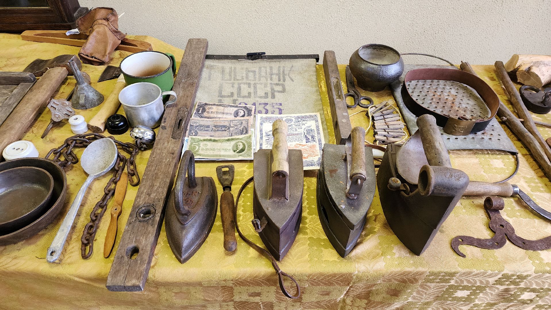 вертикалки, ивантеевка, великая отечественная война, экспозиция, участник великой отечественной войны, леса, предметы быта, предметы старины, оружие военных времн,