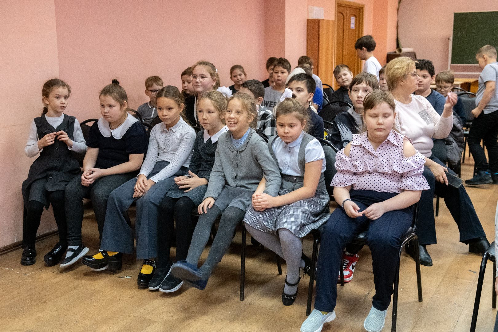 образование, лыткарино, день народного единства, росгвардия, открытый урок, урок мужества, вертикалка,