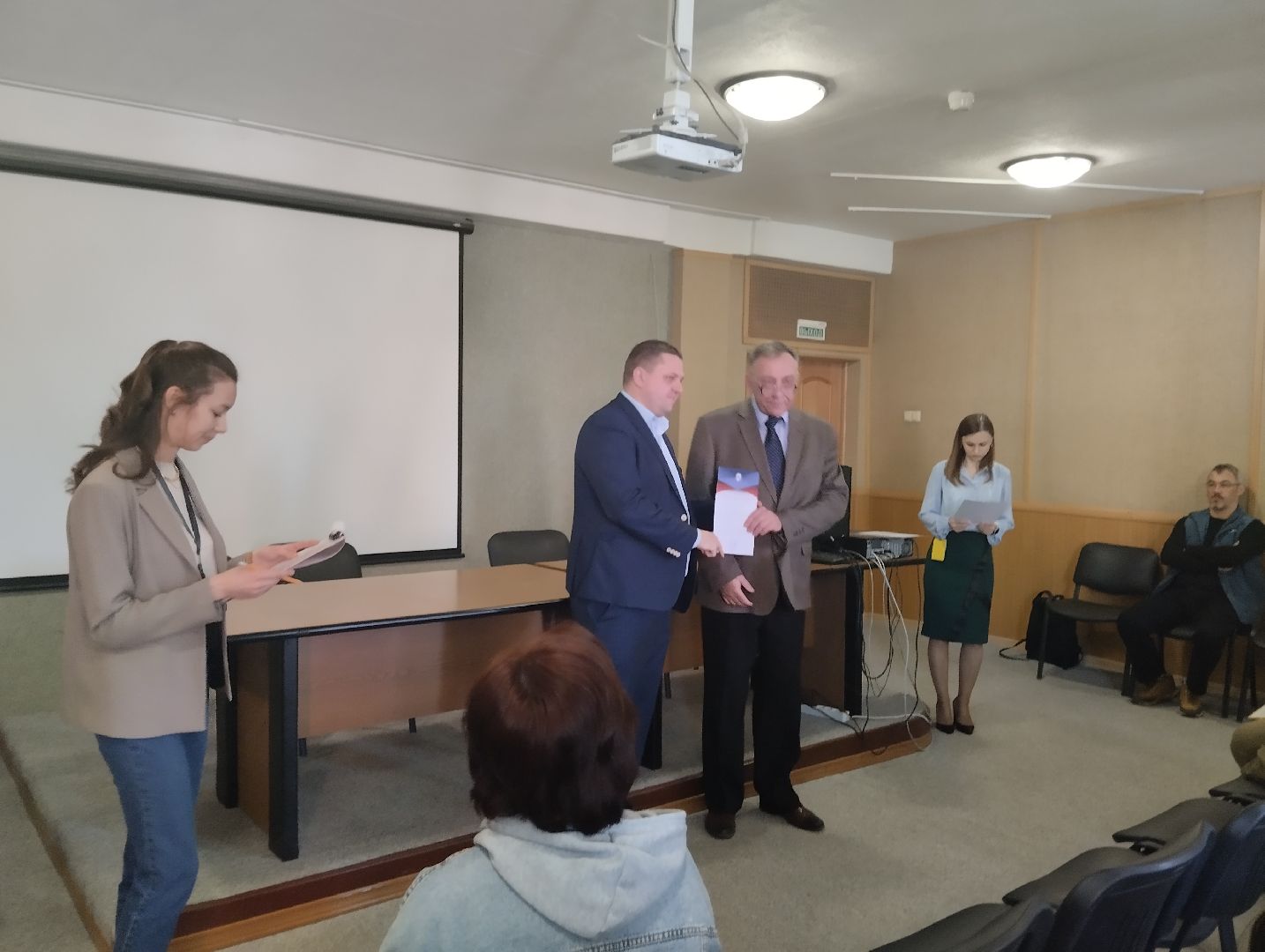 медики, награждение