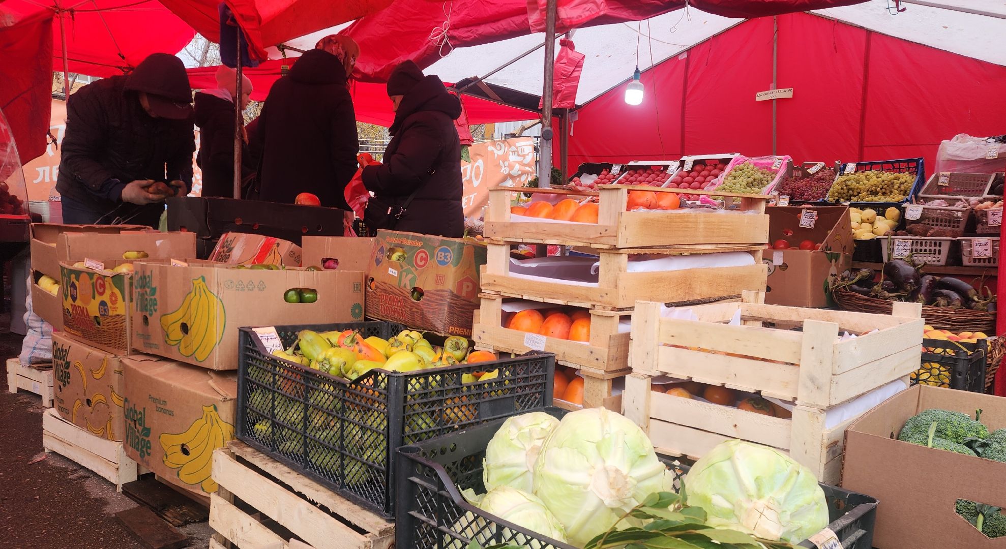 Звенигород, Экономика, Ярмарки,фермерская продукция,Вертикалка, Вертикальное видео, Снег, Первый снег,