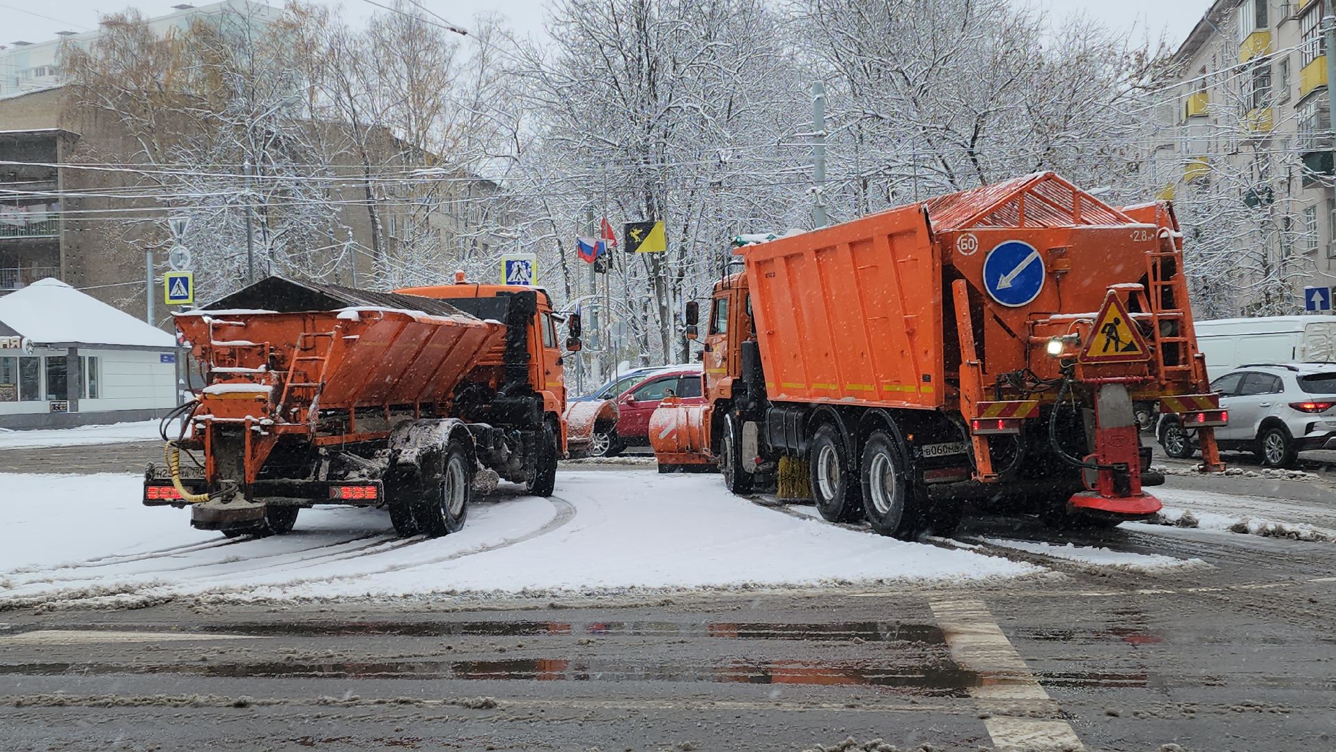 жкх, снег, уборка снега, коммунальная техника, вертикалка,
