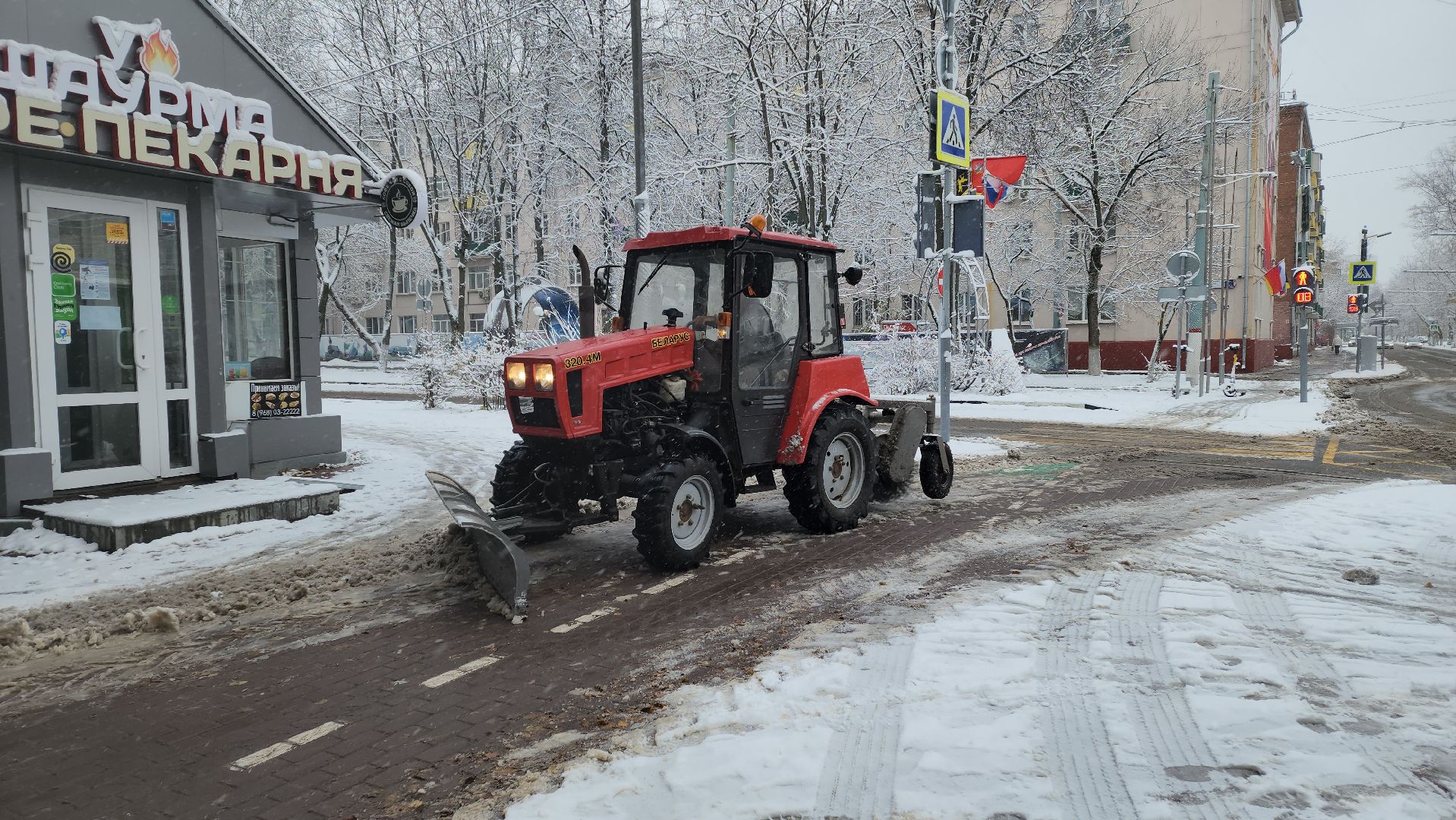 жкх, снег, уборка снега, коммунальная техника, вертикалка,