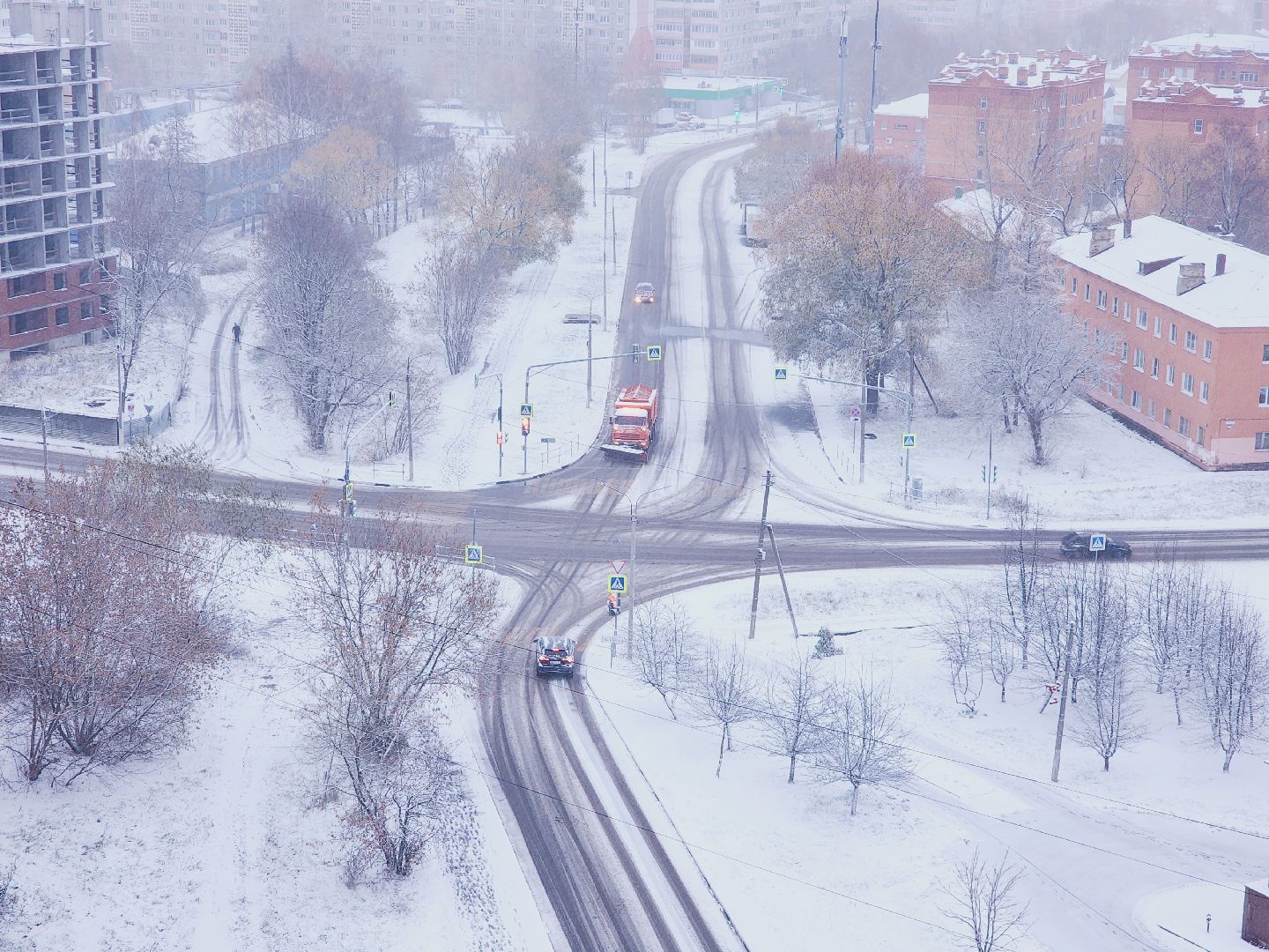 Егорьевск, снег, благоустройство, Подмосковье, первый снег, Московская область,Вертикалки, Вертикальное видео,ЖКХ, Снегопад, Коммунальщики,