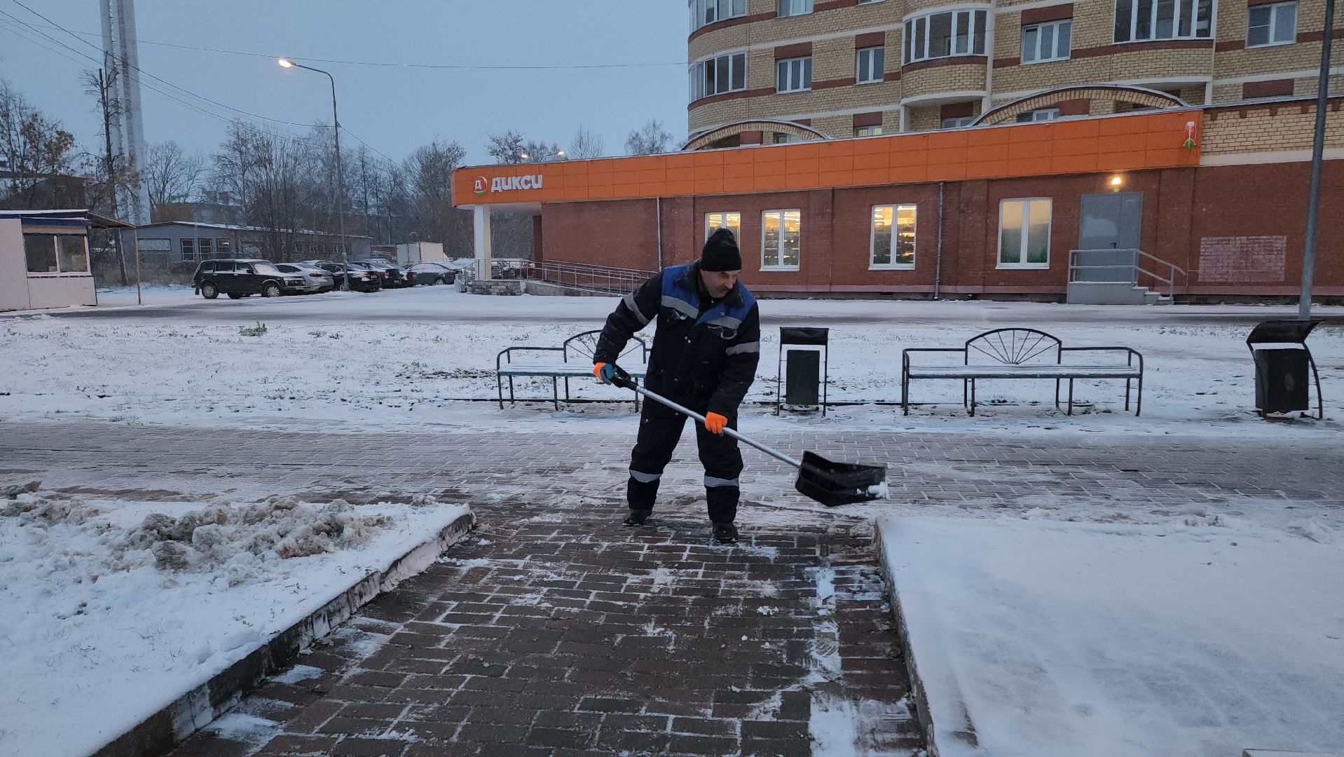 Егорьевск, снег, благоустройство, Подмосковье, первый снег, Московская область,Вертикалки, Вертикальное видео,ЖКХ, Снегопад, Коммунальщики,